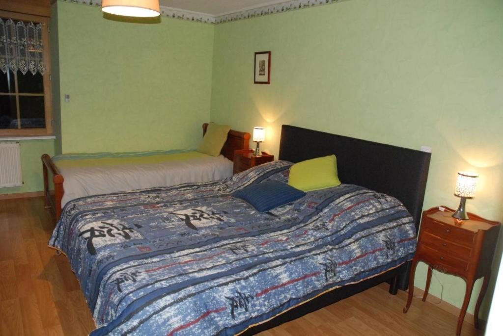 E-Harz Ar Menez Bed & Breakfast Mont-Dol Ruang foto